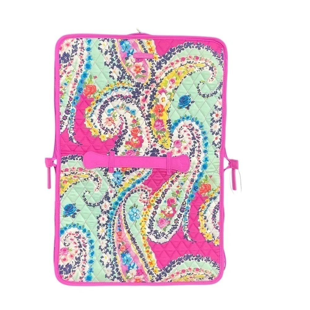 Vera Bradley WILDFLOWER PAISLEY VBI17 Hanging Travel Toiletries Case NWOT